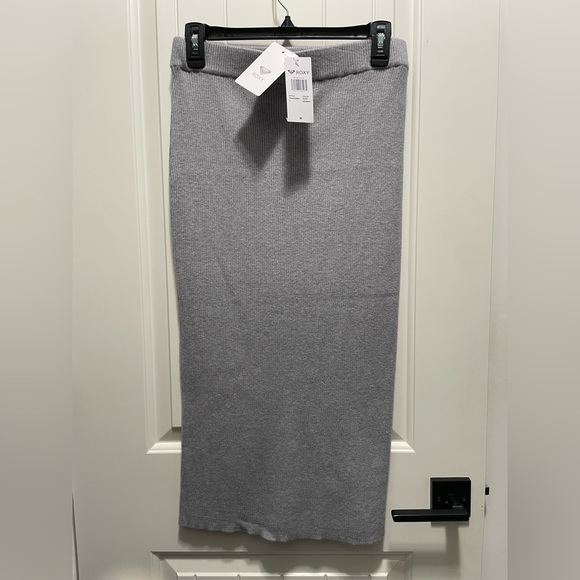 Roxy new with tags ribbed Solid Pencil Skirt size M grey - Picture 5 of 9